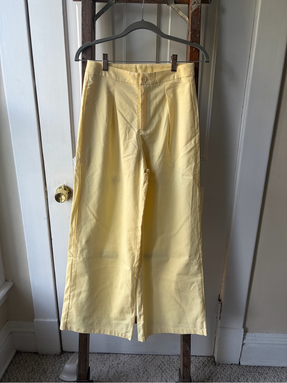 NWOT Cider Pale Yellow High Waisted Wide-Leg Pleated Dress Pants